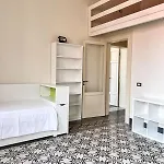 Stay-theatre * Bari