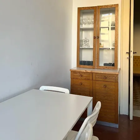 Apartment Stay-theatre