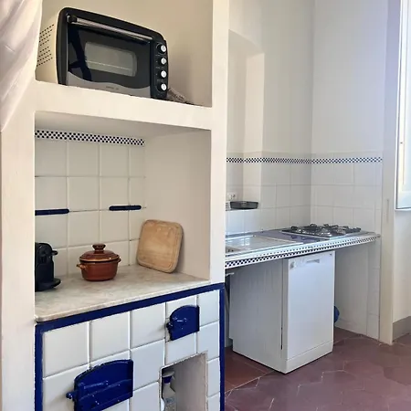 Stay-theatre Bari