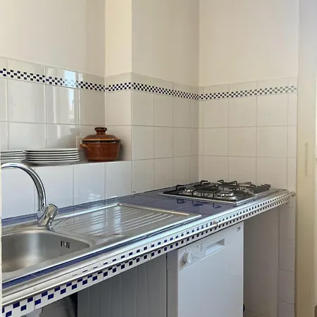Apartment Stay-theatre