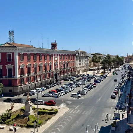 Stay-theatre Apartman Bari
